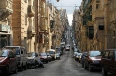 世界十國(guó)千人汽車擁有量排名，第一名車比人多