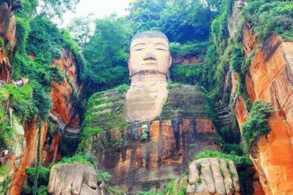 世界上最大的坐佛在哪里？樂山大佛在四川