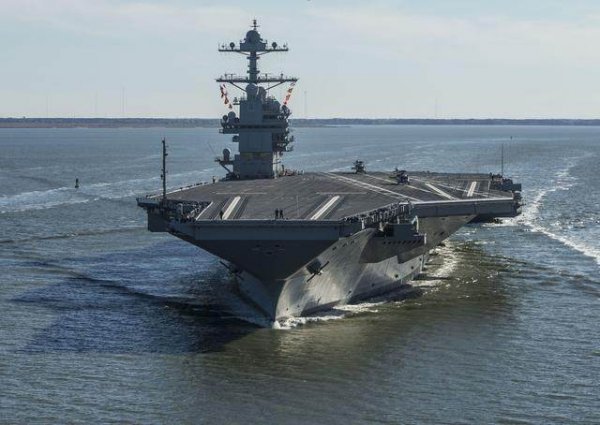 世界上最長的航空母艦，企業(yè)號全長342.3米