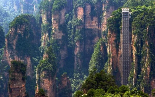 世界上最奇葩的10大電梯，中國白龍電梯上榜
