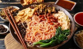 中國(guó)十大名粉排名：螺螄粉第一，竹蒿粉上榜