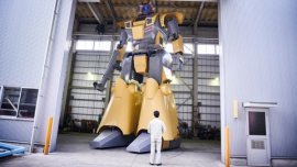 世界最大的人形機器人：身高8.46米，重量達7.3噸