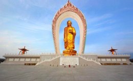 世界第一高阿彌陀佛像：身高48米，鍍有48千克黃金