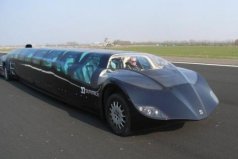 世界最豪華公交車：造價(jià)7千萬(wàn)，最快時(shí)速達(dá)225公里