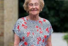 世界上最老的健身教練：所羅門(mén)米妮，99歲依然堅(jiān)持健身