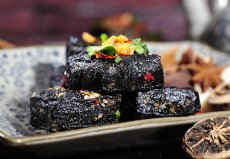 湖南長(zhǎng)沙六大特色名小吃，長(zhǎng)沙臭豆腐占據(jù)榜首