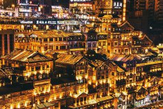 抖音上重慶十大網(wǎng)紅景點，洪崖洞你打卡過嗎？