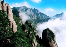 中國哪些山值得去爬？中國最值得去的十大名山