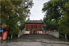 廣東十大著名寺廟排行榜，南華寺排第一名