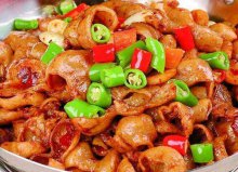 湖南的8種另類美食：鍋灰豬肝上榜，常德大腸居榜首