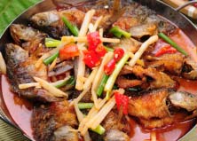 去桂林必點的6道硬菜：酸辣禾花魚上榜，你吃過嗎？