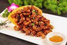中國最奇葩的九種美食：油炸知了上榜，你吃過嗎？