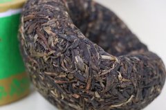 云南大理十大特產(chǎn)：白族扎染排第五，下關(guān)沱茶排第一