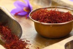 世界十大頂級(jí)食材：藍(lán)龍蝦入榜，藏紅花排第一