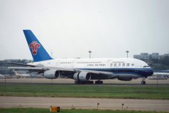 中國(guó)十大頂級(jí)航空公司：國(guó)際航空居第二，南方航空排第一