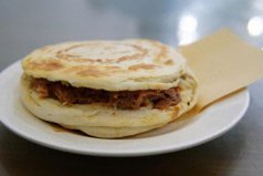 去西安必吃的10大經(jīng)典美食：金線油塔上榜，肉夾饃獨(dú)占鰲頭