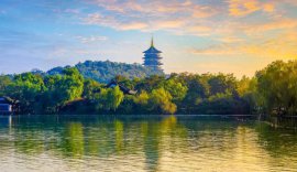 浙江10個(gè)最好玩的地方：普陀山排第四，杭州西湖奪冠