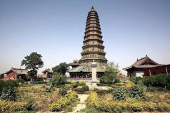 世界上最早的多彩琉璃寶塔：飛虹塔建于東漢，高度47.31米